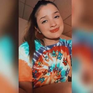 Meet your Posher, Beatriz